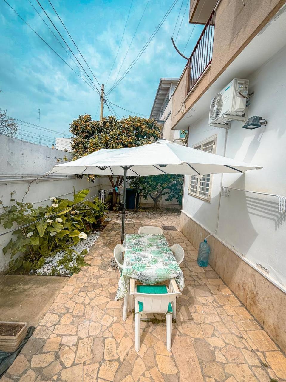 Villa Magnolia Con Giardino Bari Kültér fotó